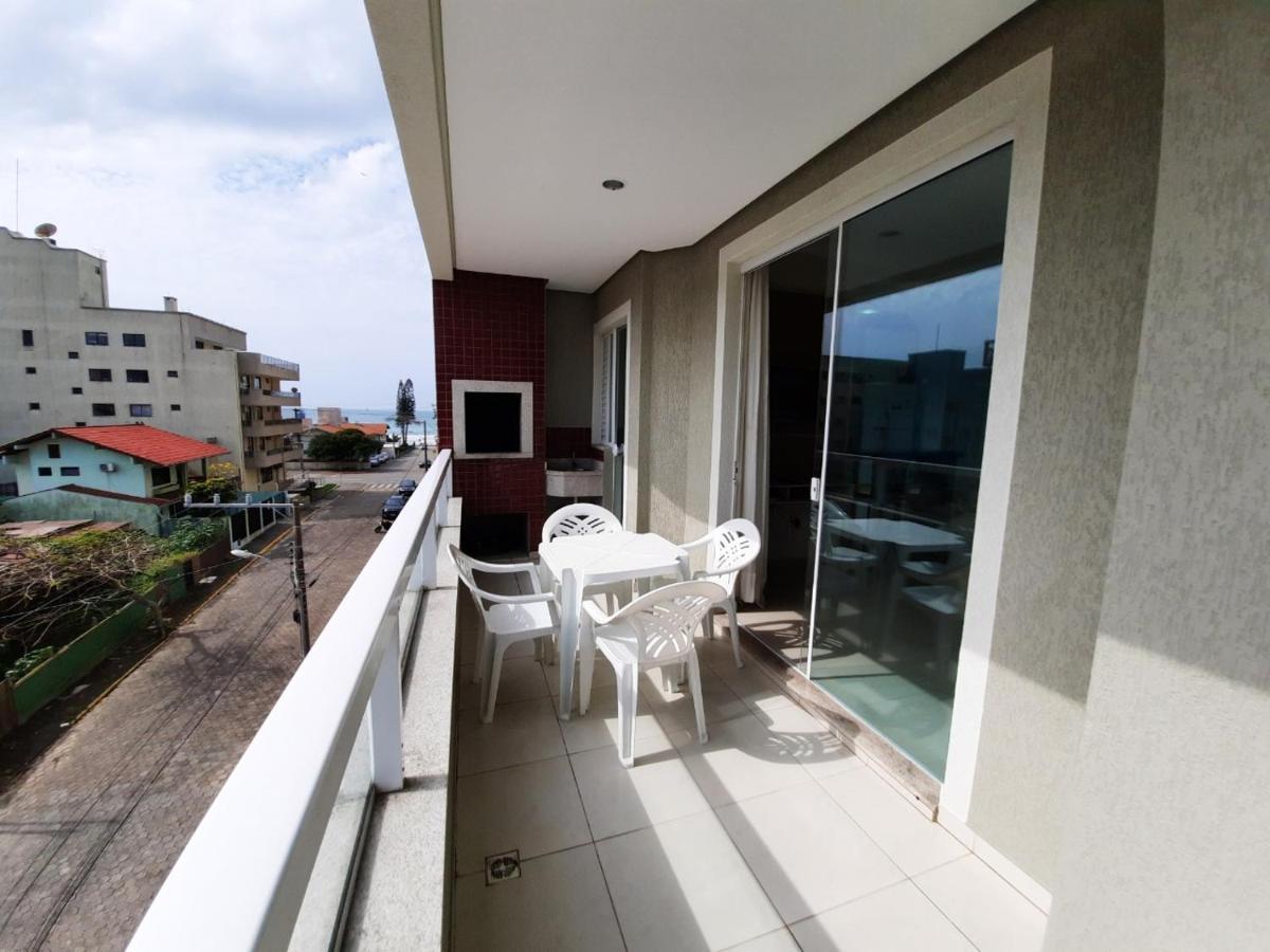Apartamento 3 Quartos 8 Pessoas A 50 Mts Da Praia De Bombas, A 100M Da Passarela Do Ribeiro Bombinhas Buitenkant foto